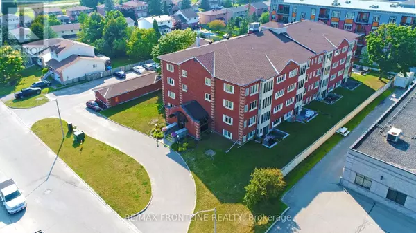 Smiths Falls, ON K7A5H8,10 ARMSTRONG DR #Unit #302