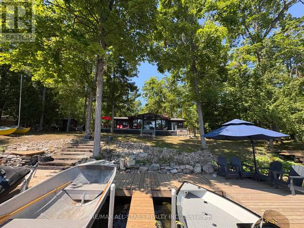 Kawartha Lakes (fenelon Falls), ON K6H5R7,686 GRAND ISLAND ROAD