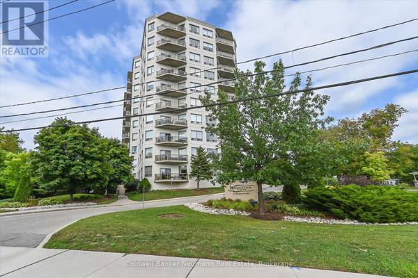 60 Wyndham ST South #206, Guelph (st. Patrick's Ward), ON N1E7H7