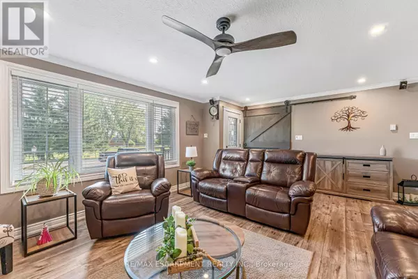Hamilton, ON L0R1W0,9924 DICKENSON ROAD