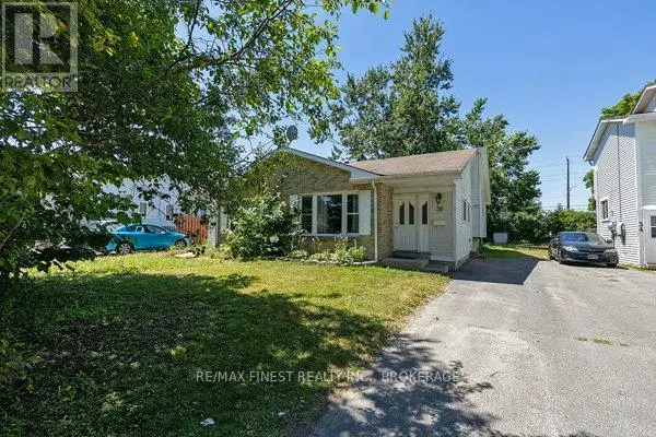 Kingston (central City West), ON K7M6K9,30 WOODSTONE CRESCENT