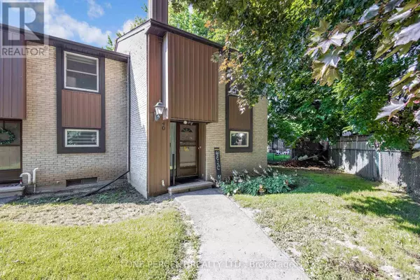 215 Glamis RD #40, Cambridge, ON N1R6V8