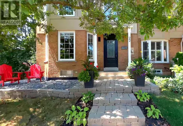 22 WATERFORD CRESCENT, Hamilton (stoney Creek), ON L8E4Z9