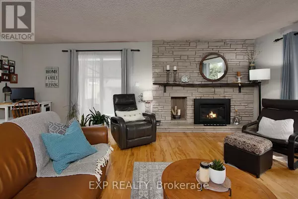 London East (east D), ON N5V2N8,1183 ADDISON DRIVE