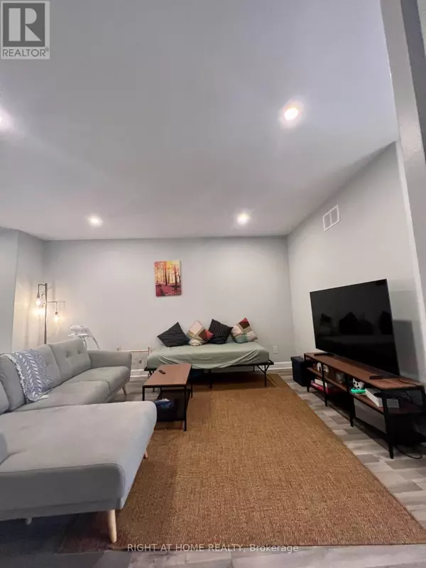 Arnprior, ON K7S0H7,96 STONEHAVEN WAY