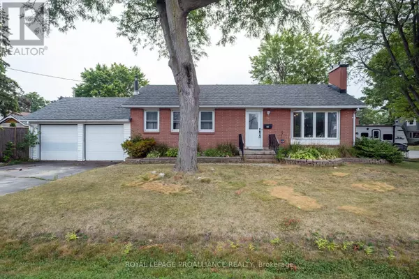 Belleville (belleville Ward), ON K8N4K2,17 WOODLAND ACRES