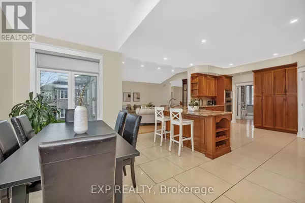 Ottawa, ON K4P0B4,6703 SUNCREST DRIVE