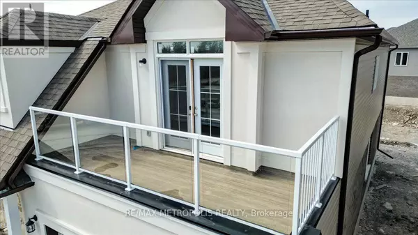 Kawartha Lakes (bobcaygeon), ON K0M1A0,78 HILLCROFT WAY