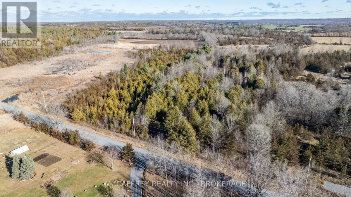 Greater Napanee (greater Napanee), ON K0K2W0,0 PINE GROVE ROAD