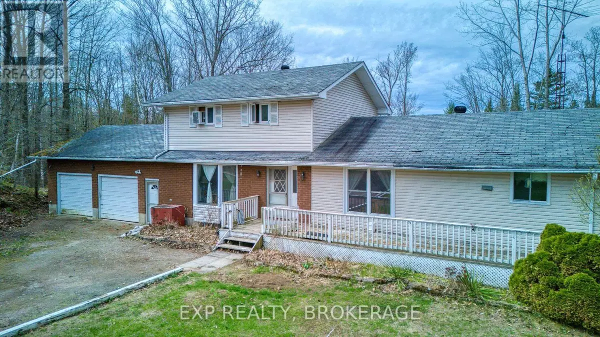 Addington Highlands (addington Highlands), ON K0H1P0,2281 UPPER FLINTON ROAD