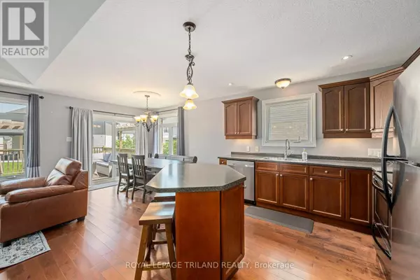 Strathroy-caradoc (ne), ON N7G4E2,131 DEBORAH DRIVE