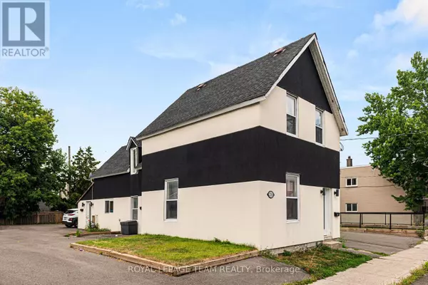 Ottawa, ON K1L7N2,250 HANNAH STREET