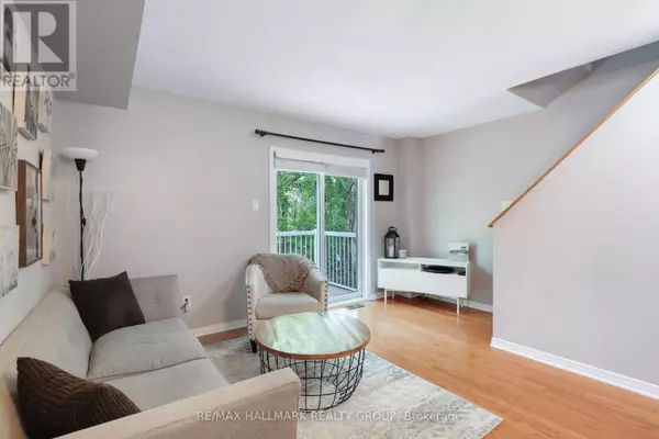 Ottawa, ON K2C4G6,171 FORDHAM PRIVATE