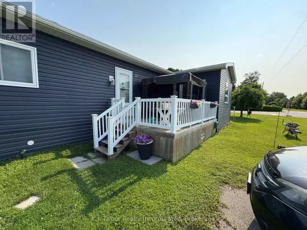 Ashfield-colborne-wawanosh (colborne), ON N7A3Y3,27 CRANBERRY DRIVE