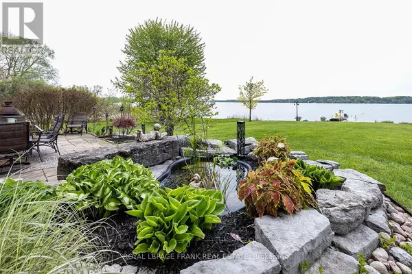 Kawartha Lakes (mariposa), ON K0M2C0,24 GILSON POINT PLACE