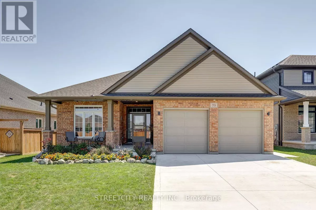 St. Thomas, ON N5R0H5,70 ACORN TRAIL