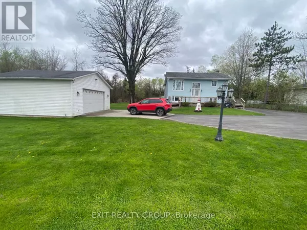 Quinte West (sidney Ward), ON K8V5P6,87 BERNARD LONG ROAD
