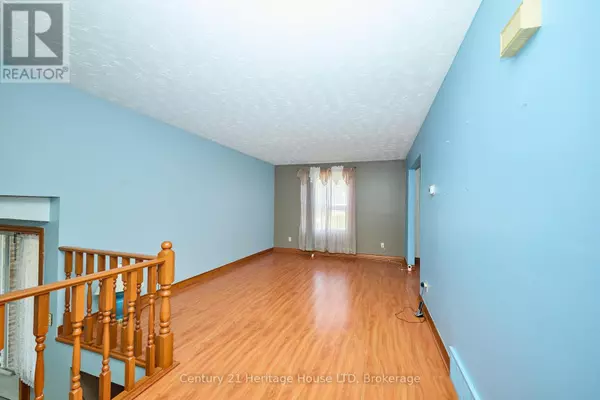 Fort Erie (crescent Park), ON L2A4R4,874 CRESCENT ROAD