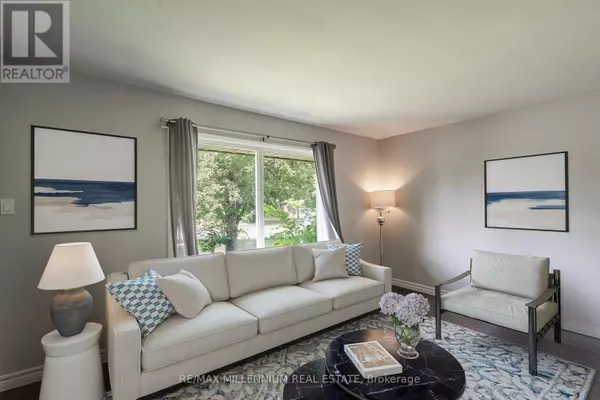 London East (east H), ON N5W4V2,348 WINNIPEG BOULEVARD