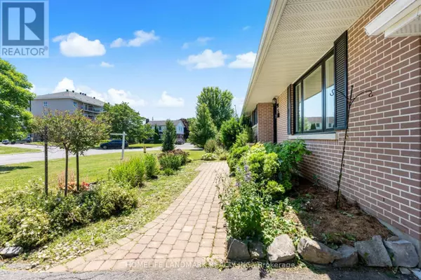 Kingston (central City West), ON K7M1A9,55 CLIFF CRESCENT