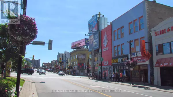 Niagara Falls (clifton Hill), ON L2G3L5,5729 VICTORIA AVENUE