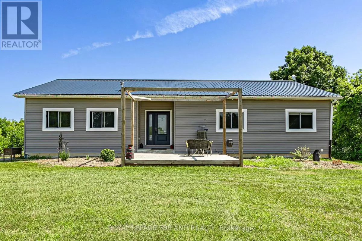 Chatham-kent (muirkirk), ON N0L1X0,15240 SCOTT LINE