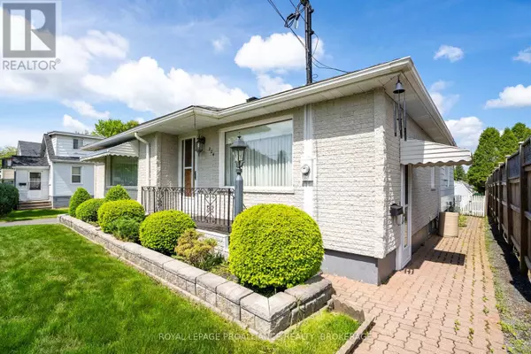 Cornwall, ON K6H5E7,224 DANIS AVENUE