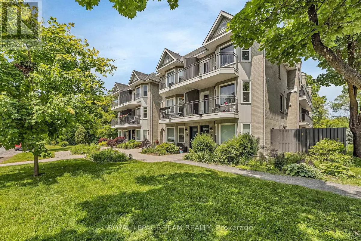 Ottawa, ON K1H8P3,1121 Bavlie AVE #1