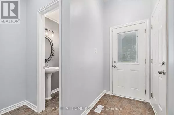 Ottawa, ON K4A0G6,352 SELENE WAY