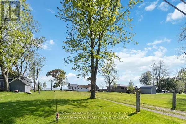 Wainfleet (lakeshore), ON L3K5V4,10953 LAKESHORE ROAD