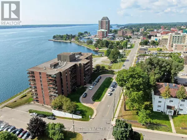 Brockville, ON K6V1A3,55 Water ST East #211