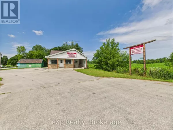 Chatsworth, ON N0H2V0,315194 HIGHWAY 6