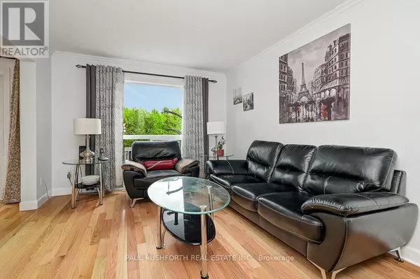 Ottawa, ON K2T1B2,24 HIGHMONT COURT