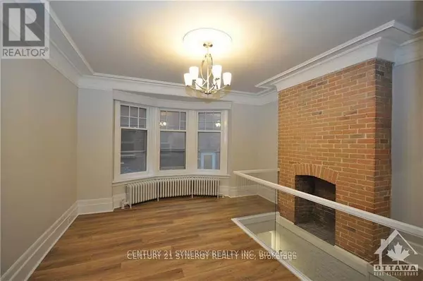 Ottawa, ON K1R5K6,458 Maclaren ST #1A