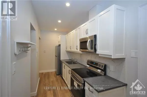 Ottawa, ON K1R5K6,458 Maclaren ST #1A