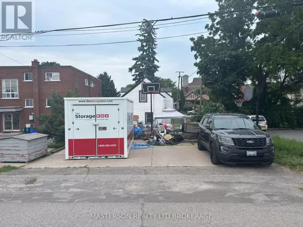 St. Catharines (oakdale), ON L2T1G5,12 CHESTNUT STREET E