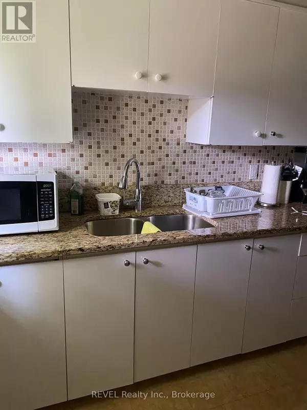 Fort Erie (central), ON L2A3R3,248 HIGH STREET