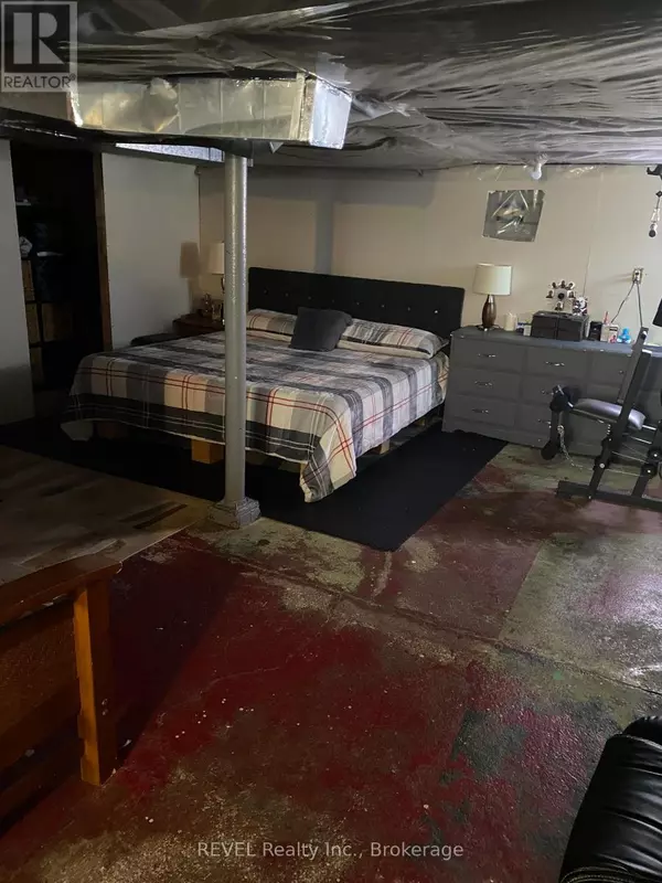 Fort Erie (central), ON L2A3R3,248 HIGH STREET