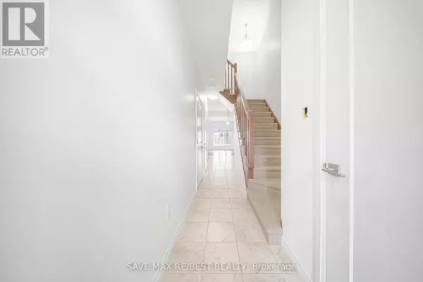 Hamilton (stoney Creek Mountain), ON L8J0A5,6 GREENWICH AVENUE