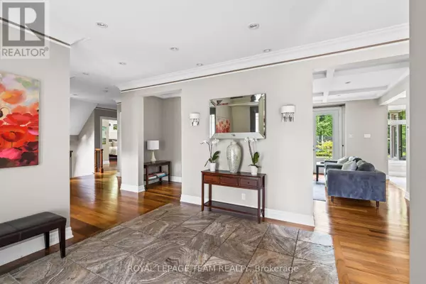 Ottawa, ON K4M1M2,5811 LONGHEARTH WAY