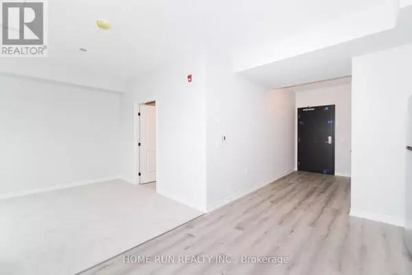 Ottawa, ON K1K5C2,1350 HEMLOCK RD #302