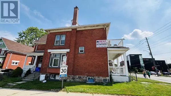 Waterloo, ON N2J3A1,30 REGINA STREET N