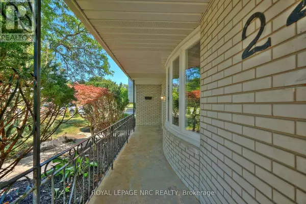 St. Catharines (glendale/glenridge), ON L2T2M5,22 OAKRIDGE AVENUE