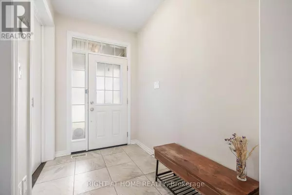 Ottawa, ON K2J6C3,186 LAMPREY STREET