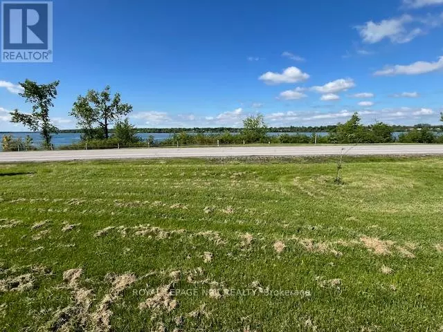 Fort Erie (black Creek), ON L0S1S0,0 NIAGARA RIVER PARKWAY