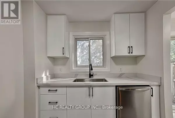 St. Catharines (bunting/linwell), ON L2M6W5,2 Weiden ST #31