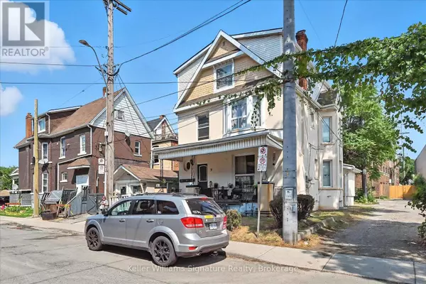 Hamilton (landsdale), ON L8N2V8,9 TISDALE STREET S
