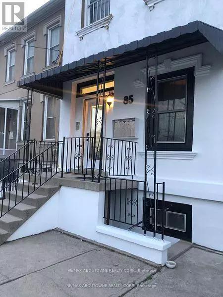 Hamilton (beasley), ON L8R1C7,85 WILSON STREET