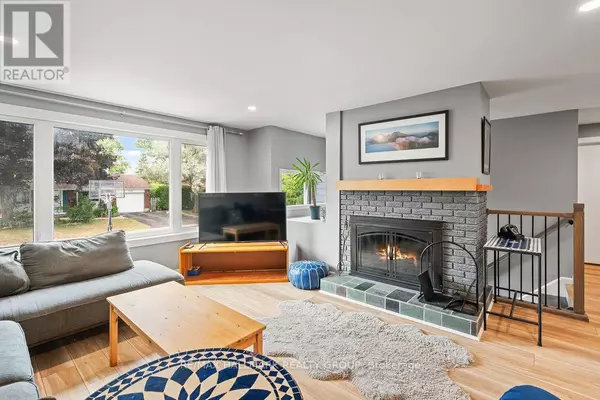 Ottawa, ON K1J6E9,2051 KINGS GROVE CRESCENT