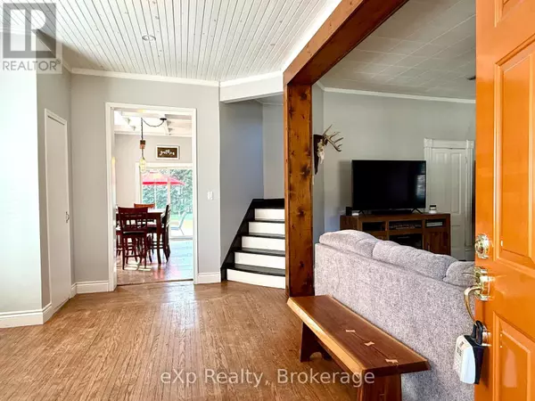 Minto, ON N0G2P0,240 INKERMAN ST